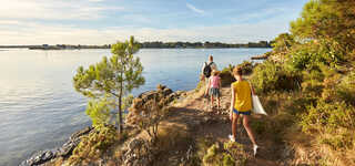 Locoal-Mendon, el campo junto al mar