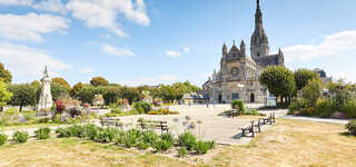 Sainte-Anne d'Auray y su basílica