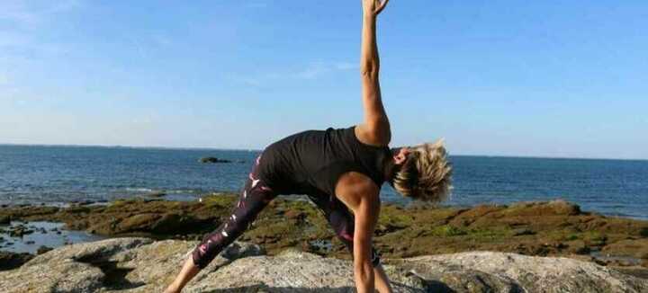 Yoga avec Vanessa Desmarthon Yoga avec Vanessa Desmarthon