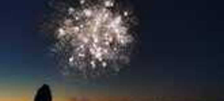 Arrivée du Père Noël à Saint Cado et feu d'artifice