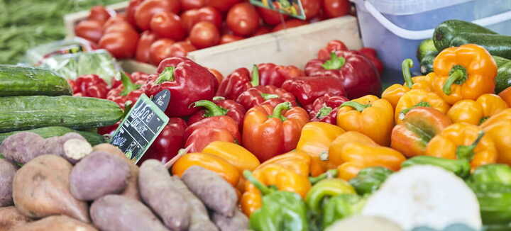 Marché hebdomadaire à Locmariaquer Marché hebdomadaire à Locmariaquer