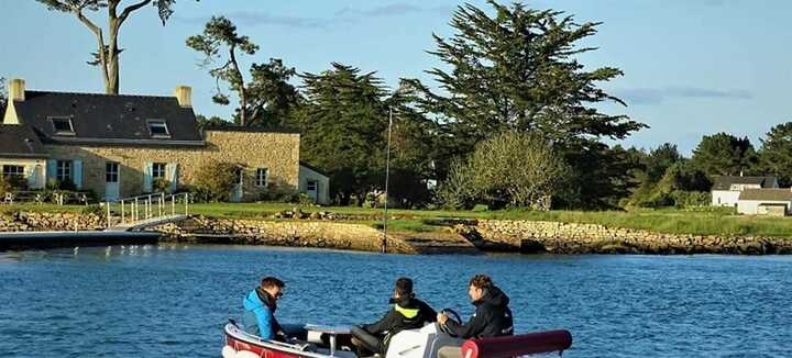 E-SEA - Location de bateaux électriques E-SEA - Location de bateaux électriques