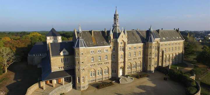 Abbaye Saint-Michel de Kergonan Abbaye Saint-Michel de Kergonan