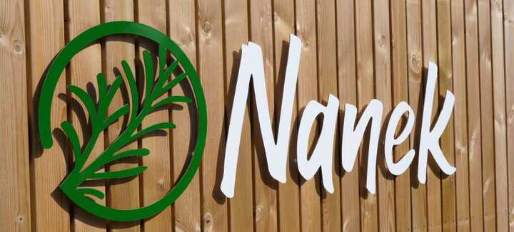 Nanek Nanek