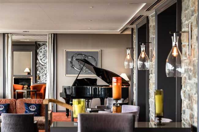 BlueBar Piano