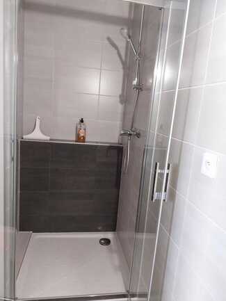 Salle de bain 1