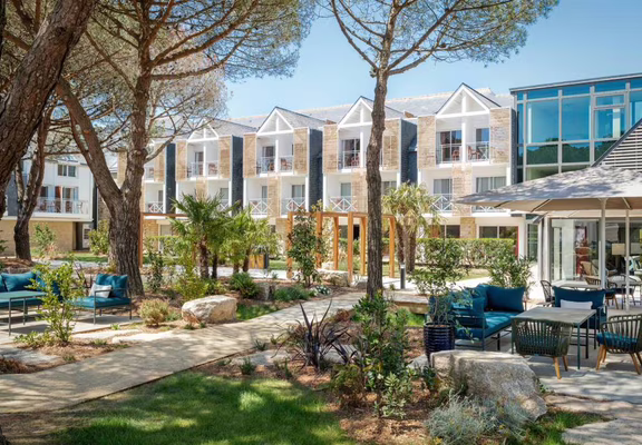 thalazur-hotel-restaurant-spa-carnac-terrasse-jardin